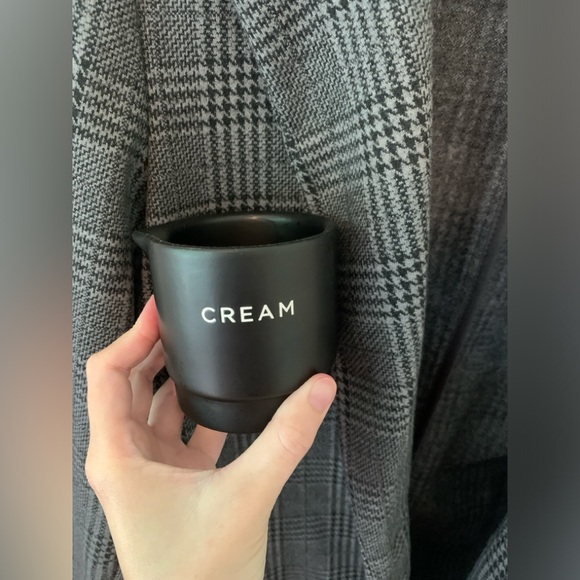 NWOT Carly Jean Los Angeles Boston Coat - Picture 10 of 12